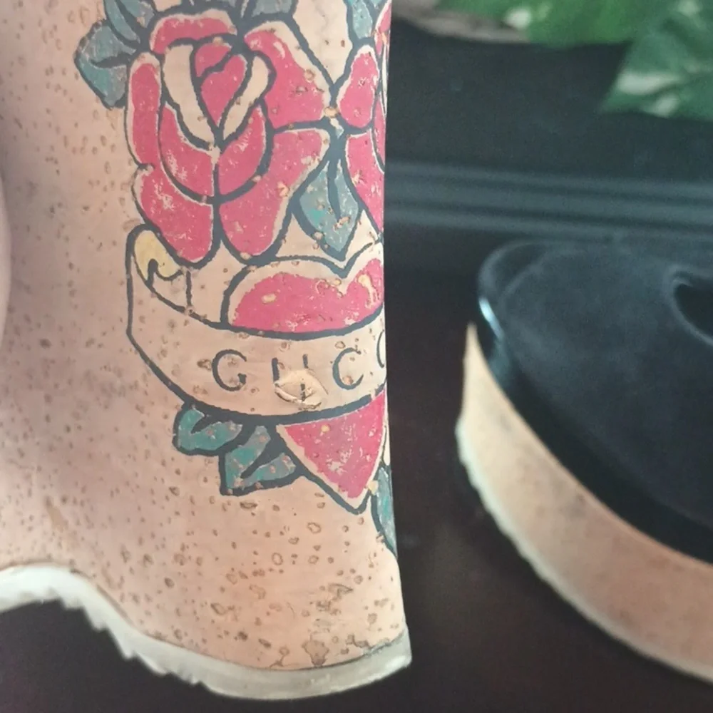 Gucci Vintage Tattoo/Joy Wedges. GUC - Picture 7 of 11